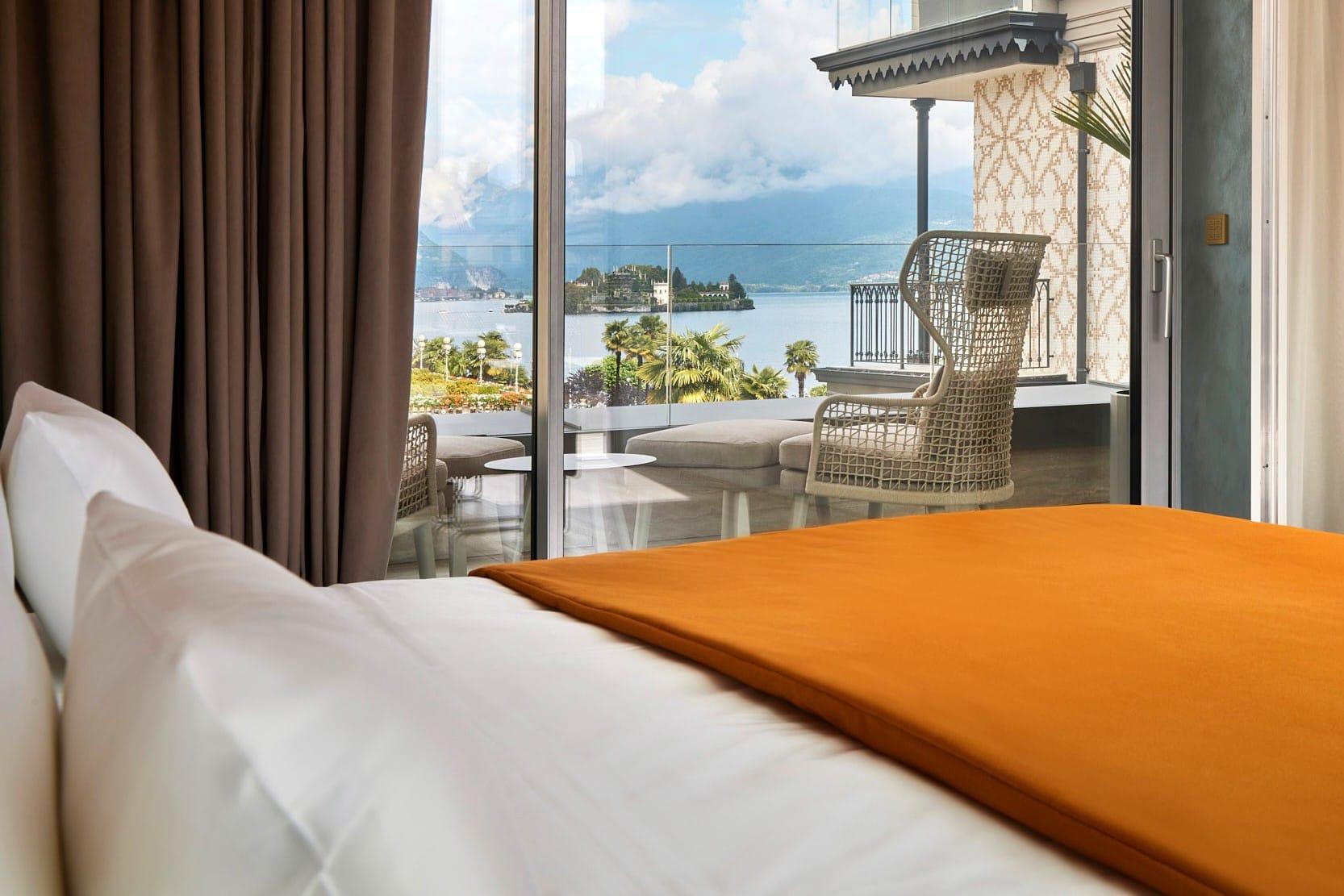 Signature Peacock Suite